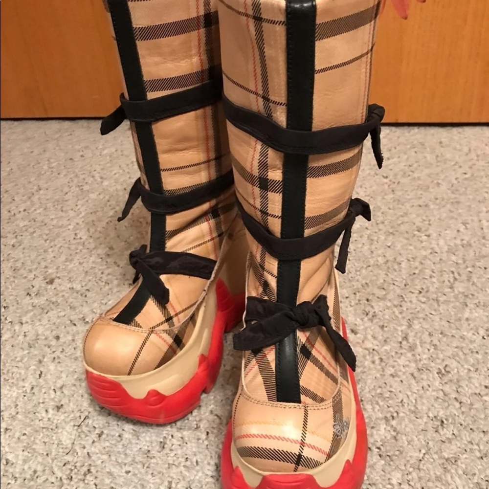 SWEAR platform knee boots BurBerry print vintage